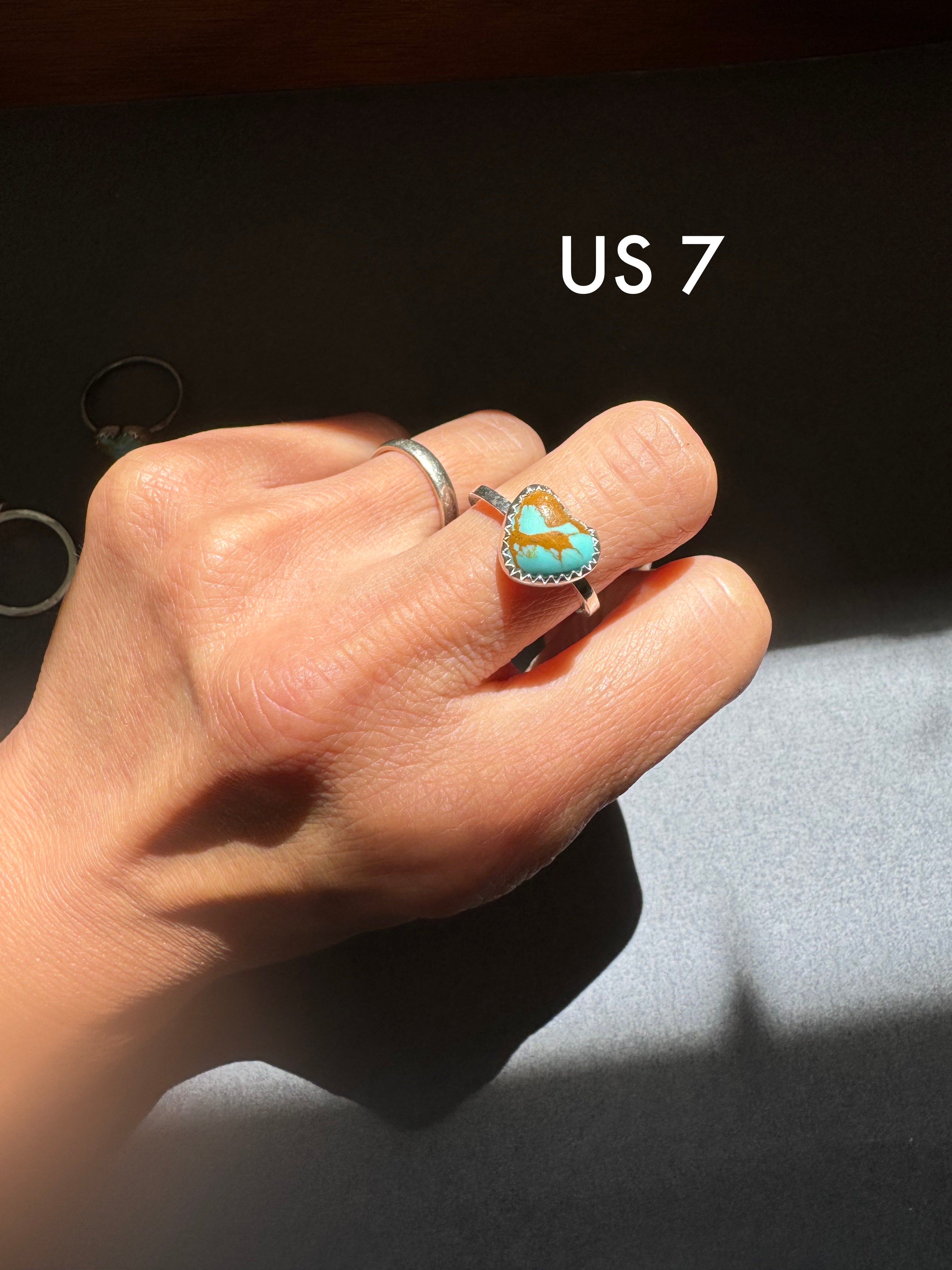 Artisanlab Jewelry Kingman Turquoise Mini Heart stacking ring